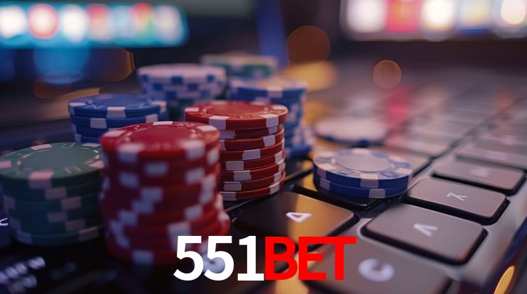 Imagem promocional da 551bet mostrando a plataforma e suas vantagens